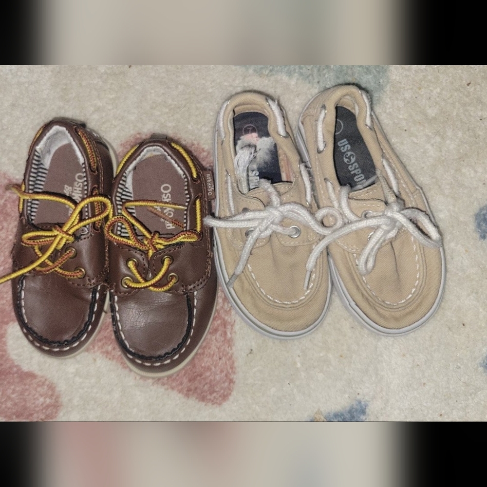 Oshkosh boys boat shoes size 7